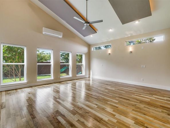 3772  Seguin Drive , Dallas Texas 75220