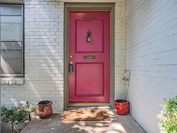 4942  Lahoma Street , Dallas Texas 75235
