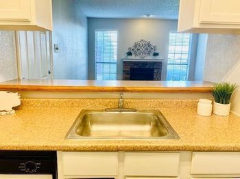 7621  Mccallum Boulevard 