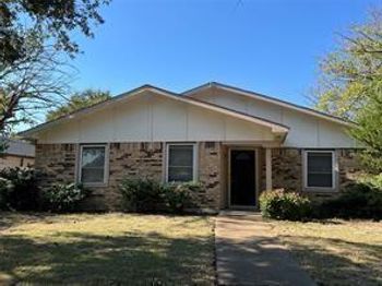 908  Cross Bend Road 