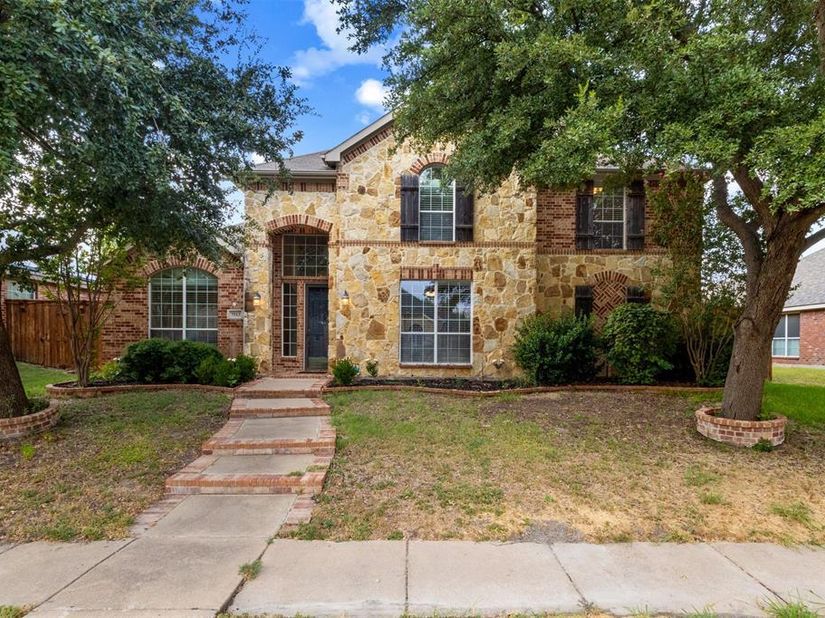 7513  Kallan Drive , Rowlett Texas 75089