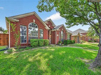 6560  Plantation Lane 
