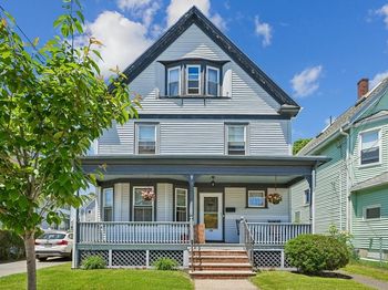 174 Beach St