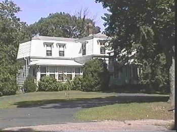 64 Main St