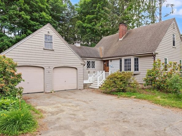 51 Main Street, Norfolk MA 02056