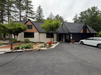 272 Eastford Rd