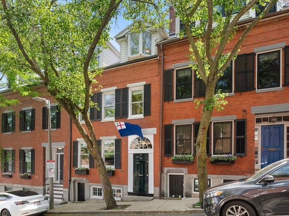 115 Baldwin St, Boston MA 02129