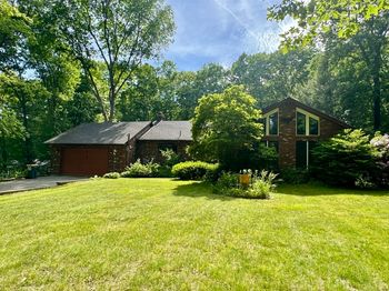 64 Number 10 Schoolhouse Rd
