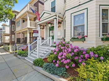 9 Romsey St