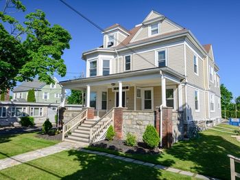 67 Pleasant St