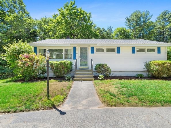 75 Proctor Road, Chelmsford MA 01824