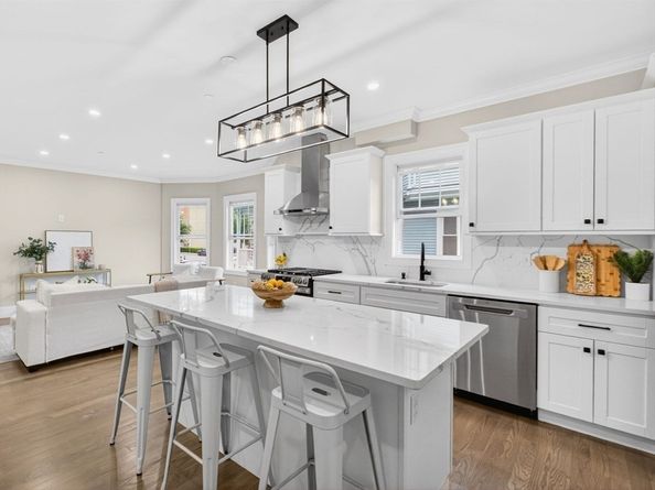 152 Washington St 1, Boston MA 02135