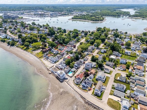 9 Mayflower Ave, Weymouth MA 02191