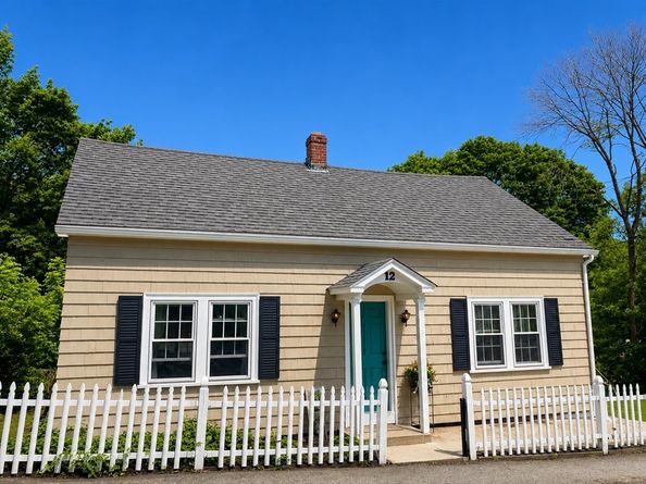 12 Denny Pl, Leicester MA 01542