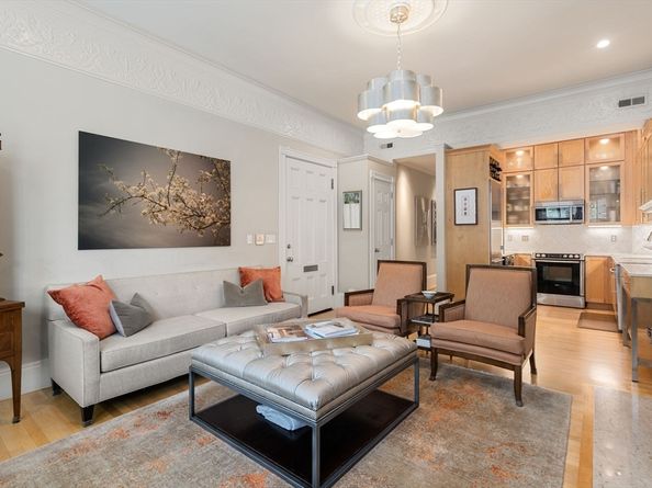 395 Marlborough St 3, Boston MA 02115