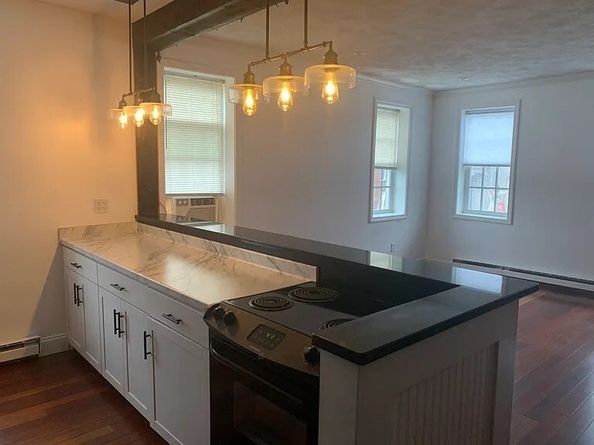 30-32 Water St 5, Newburyport MA 01950