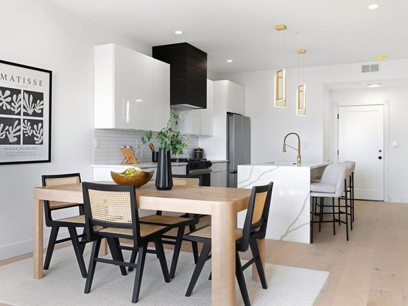 66 Mcgrath 306, Quincy MA 02169