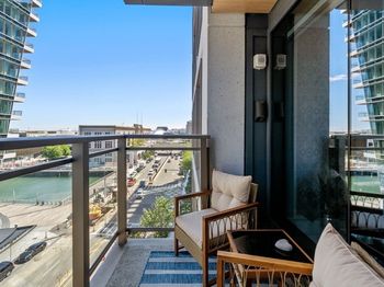 133 Seaport Boulevard