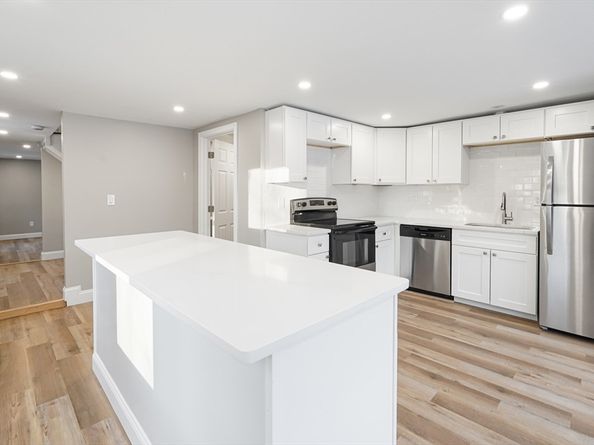 98 Southville A, Southborough MA 01772
