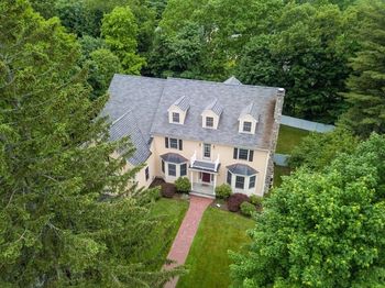 14 Nassau Drive