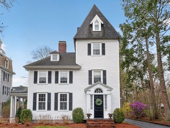 642 Worcester St, Wellesley MA 02482