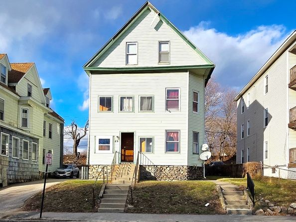 29 Cambridge St, Worcester MA 01603