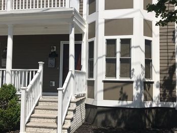20 Ford St