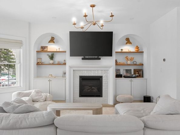 17 Manning St 17, Medford MA 02155