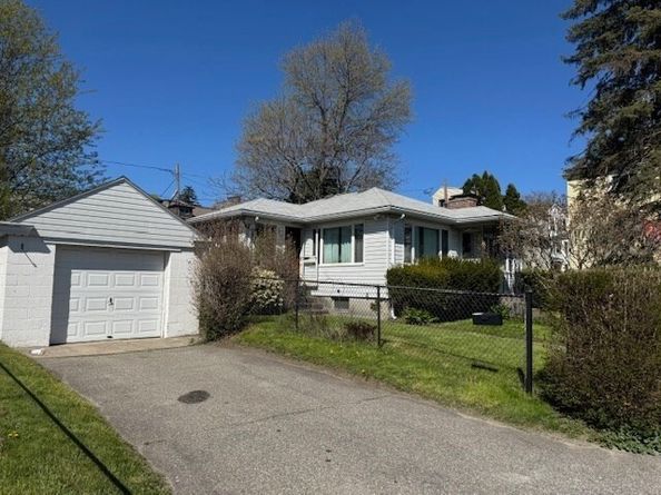 79 Chilmark St, Worcester MA 01604