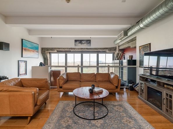 156 Porter St 440, Boston MA 02128