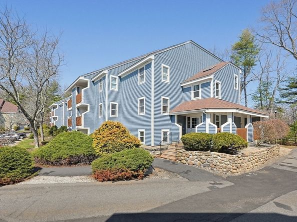 112 Heritage Dr 112, Northbridge MA 01588