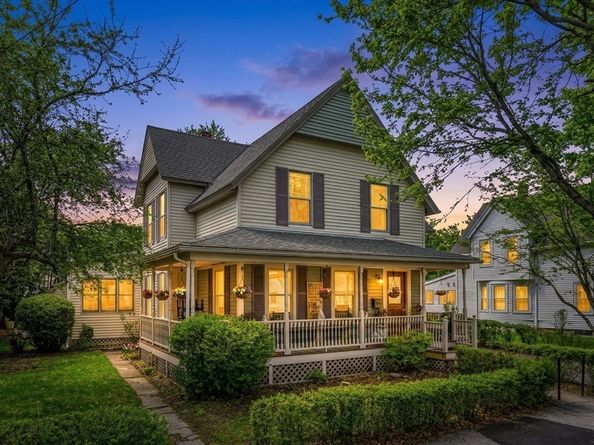 34 Sherbrook Ave, Worcester MA 01604