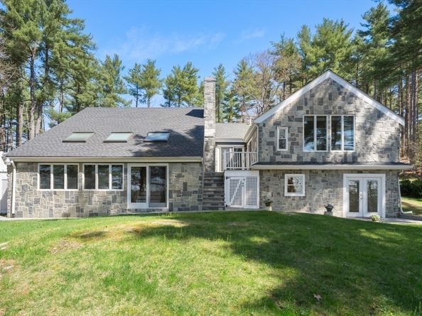 40 Hobbs Brook Road, Weston MA 02493