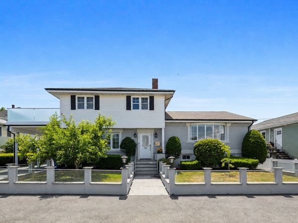 15 Sullivan St, Revere MA 02151