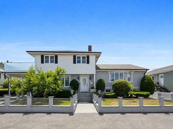 15 Sullivan St