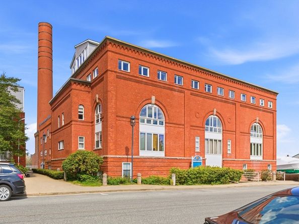 45 Main St 27, Wareham MA 02571