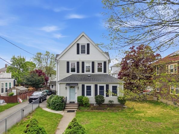 75 Walker St, Quincy MA 02171