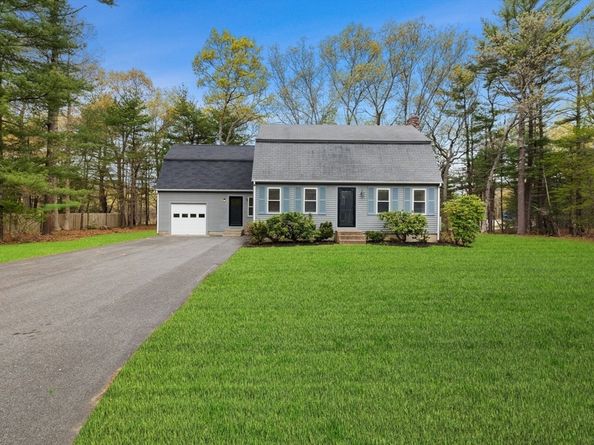 76 Woodridge Rd, Duxbury MA 02332