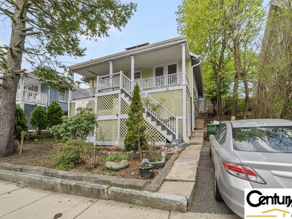 15 Murray Hill Rd, Medford MA 02155