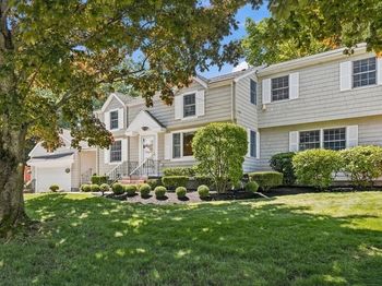 8 Emery St