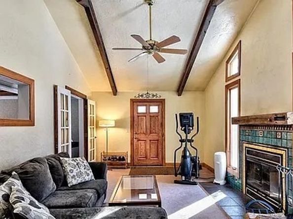 81 Riverview Cir, Wayland MA 01778