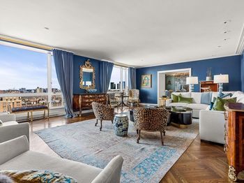 2 Commonwealth Avenue