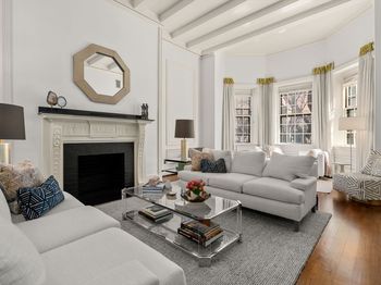 113 Commonwealth Ave