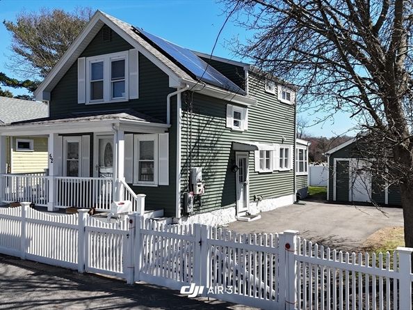 52 Glenwood Rd, Lynn MA 01904
