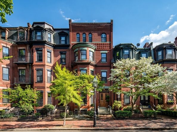 340 Marlborough St, Boston MA 02115