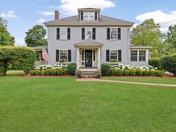 21 Middle Street, Hingham MA 02043