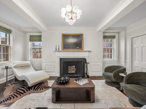 65 Commonwealth Ave 6B, Boston MA 02116