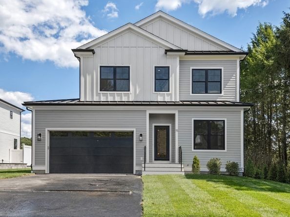 15 Cedarcroft Lane, Waltham MA 02451