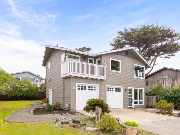 20 Madrone Avenue, Moss Beach CA 94038