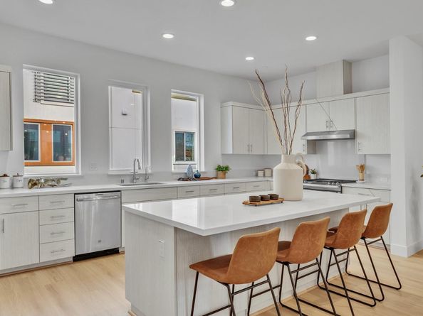 7922 Regional Common, Dublin CA 94568